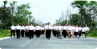 亞寶藥業(yè)成長(zhǎng)記：沐浴改革春風(fēng)，用創(chuàng)新推動(dòng)車